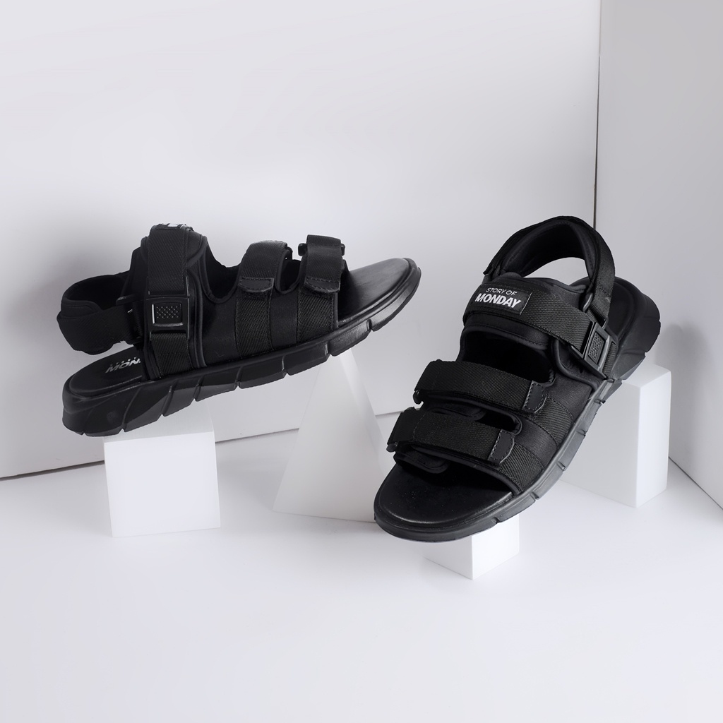 BIMA BLACK ORIGINAL x MONDAY Sandal Casual Full Hitam Pria Sendal Gunung Kasual Jalan Santai Harian Main Hangout Lebaran Fashion Distro Remaja Traveling Outdoor Premium Travelling Footwear Tali 3 Strap Big Size Jumbo Ukuran Besar 44 Keren Terbaru Kekinian