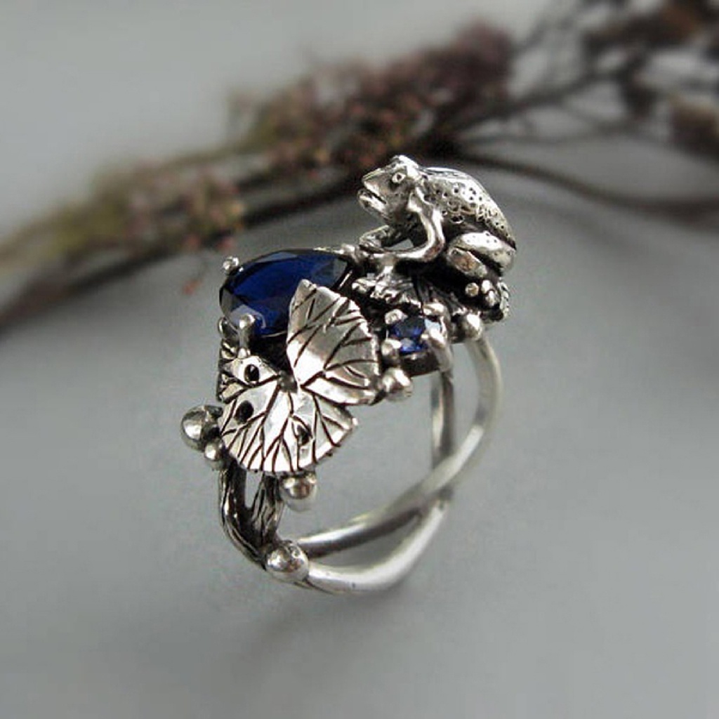 Hu Hu Hu Hu Hu Alat Bantu Pasang Kacamata♡ Cincin Tembaga Wanita Desain Katak Lotus Hollow Hias Berlian Imitasi Gaya Punk Untuk Hadiah