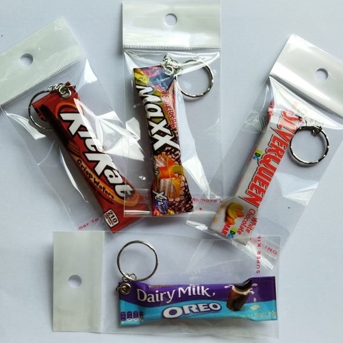GANCI + PLASTIK Gantungan Kunci Unik Lucu Miniatur Snack Makanan Minuman Custom Lucu Souvenir Pesta Pernikahan Keren-7