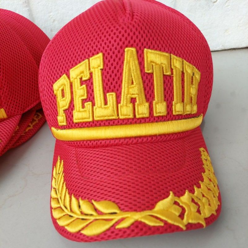 TOPI PELATIH