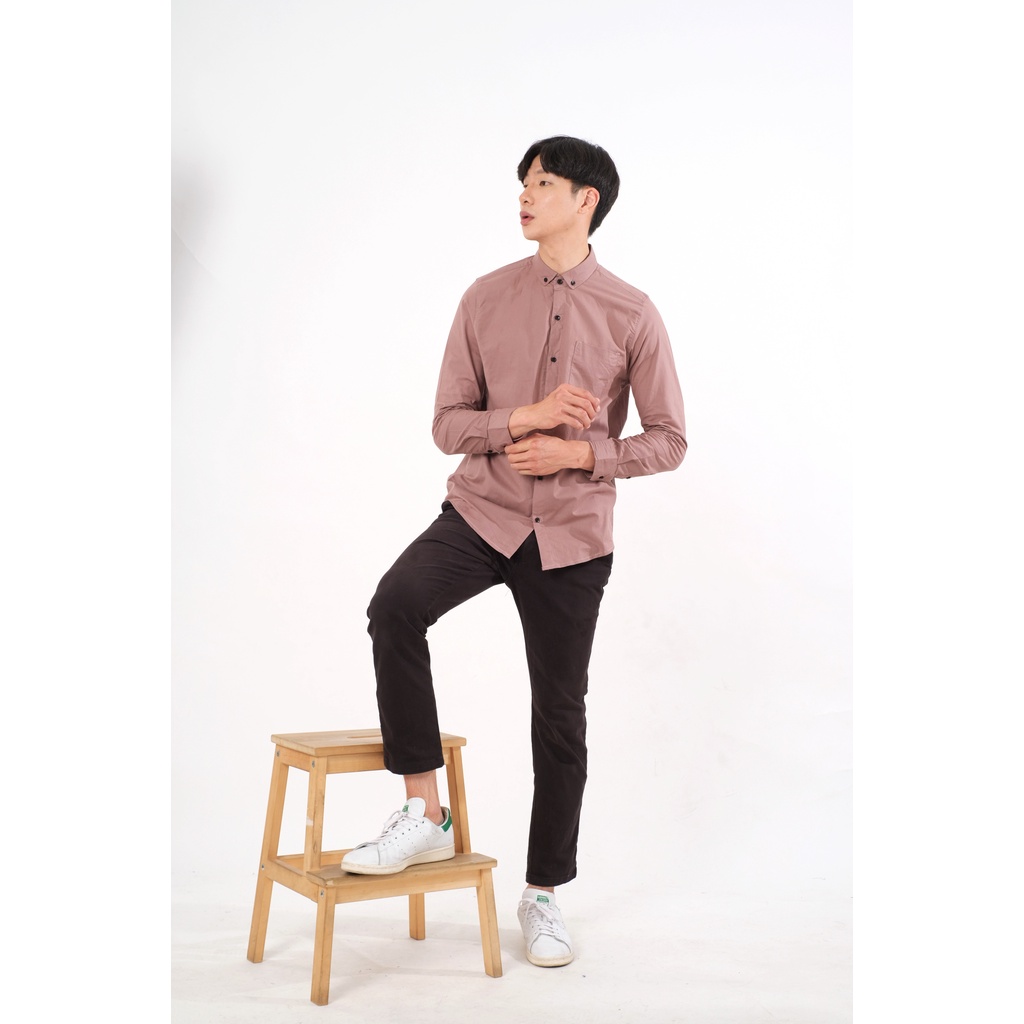 SANVANINA Kemeja Polos Pria Basic Slim Fit Ciangi Khaki | Kemeja Panjang Pria Coklat Mocca E-1000