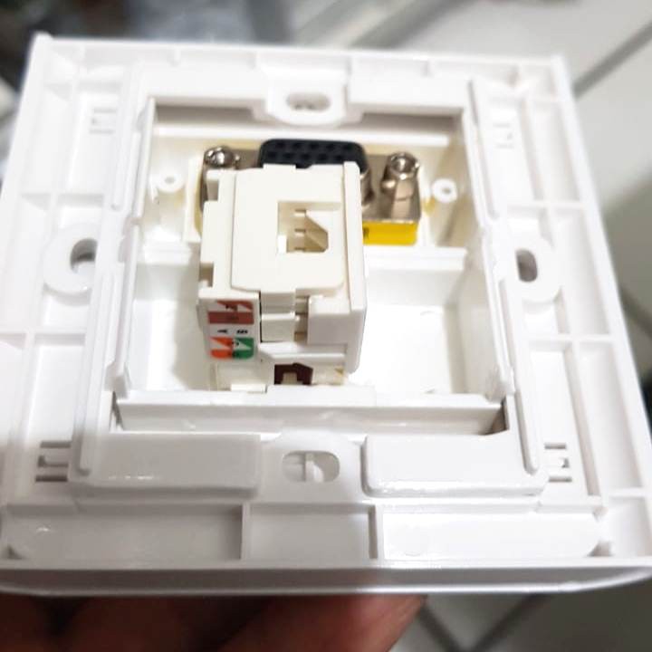 FACEPLATE DUAL PORT VGA d-sub 15 dan LAN RJ-45 cat-5e