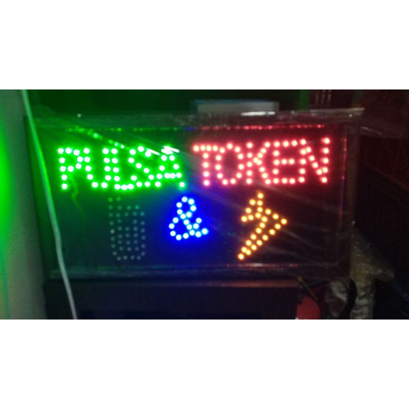 PAPAN LED &quot;PULSA TOKEN&quot; DAN &quot;TOKEN PLN&quot;