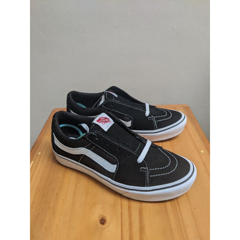 (BNIB) ORIGINAL Vans Sk8 Low Comfycush - Black White