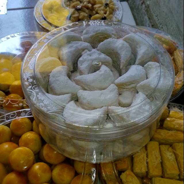 

kue lebaran kue putri salju