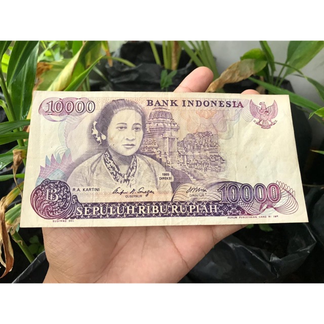 Uang Kuno 10000 Kartini VF Plus