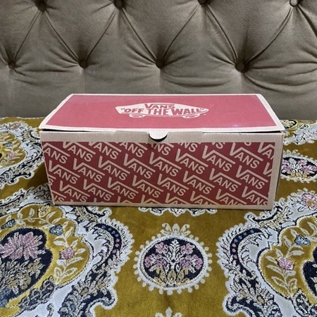 KARDUS SEPATU VANS MERAH INERBOX VANS CRAF