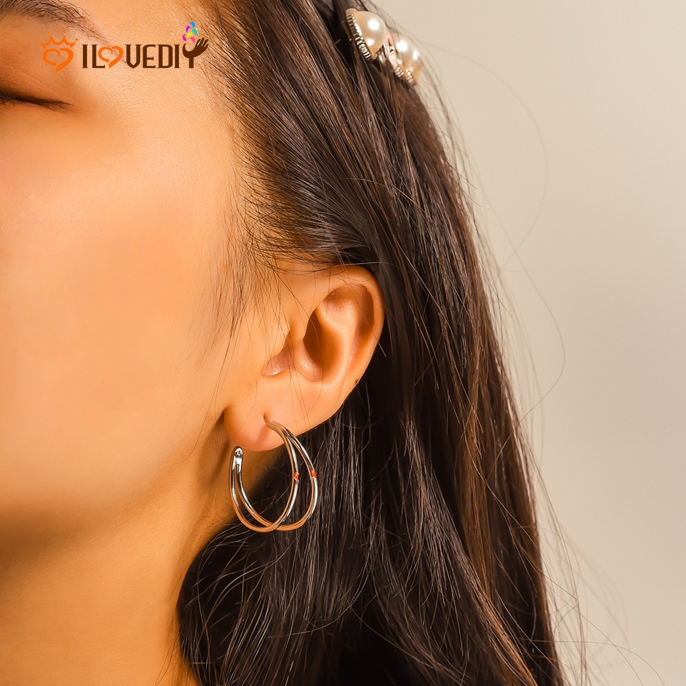 Anting Stud Bentuk C Lingkaran Besar Bahan Logam Gaya Elegan Untuk Wanita