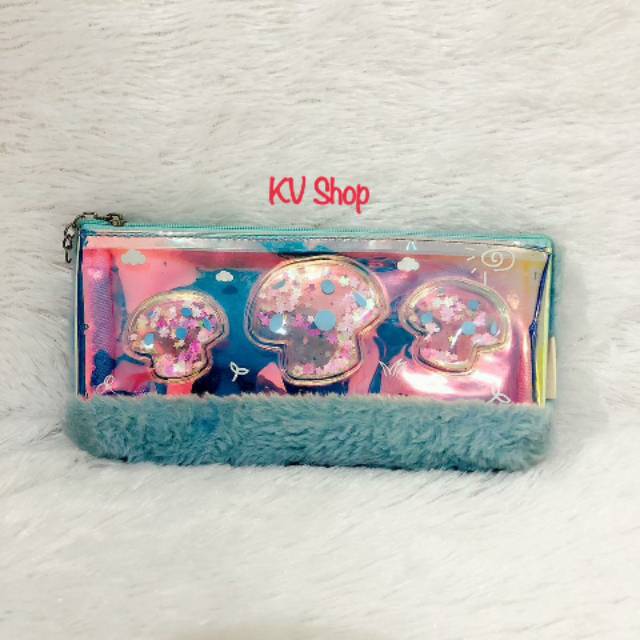 

Preloved Kotak Pensil Bulu Halus