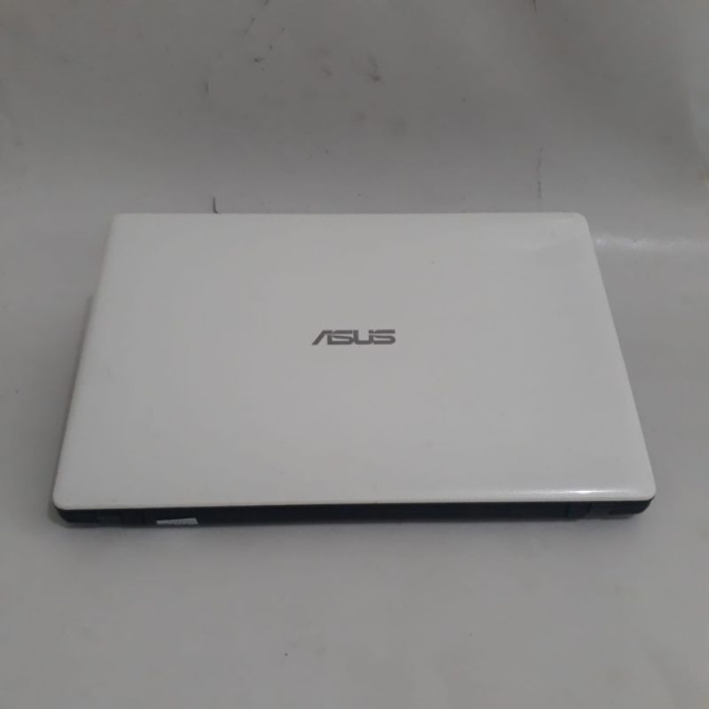LAPTOP ASUS CORE I5 VGA SSD 256GB RAM 8GB-1