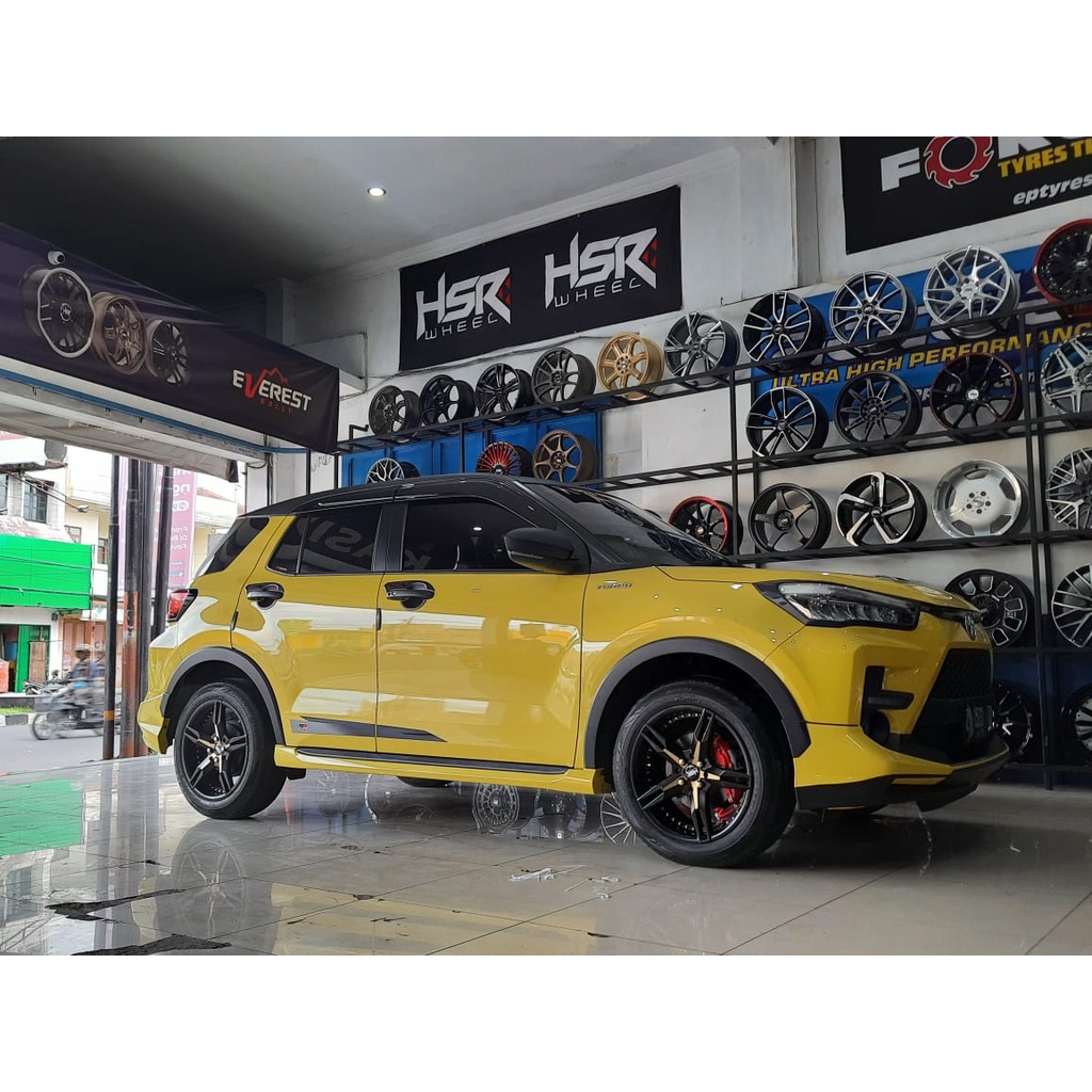 PAKET VELG RACING HSR DAN BAN ACCELERA R17 MOBIL TOYOTA RAIZE