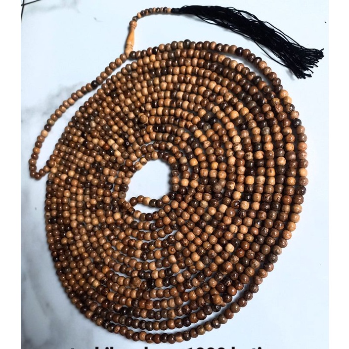 tasbih kayu gaharu 1000 butir tasbih gaharu 1000 butir tasbih 1000 biji tasbih gaharu wangi tasbih g