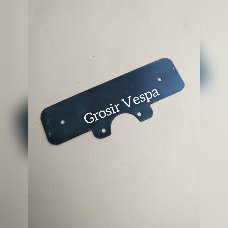 tatakan plat nomor depan Vespa classic