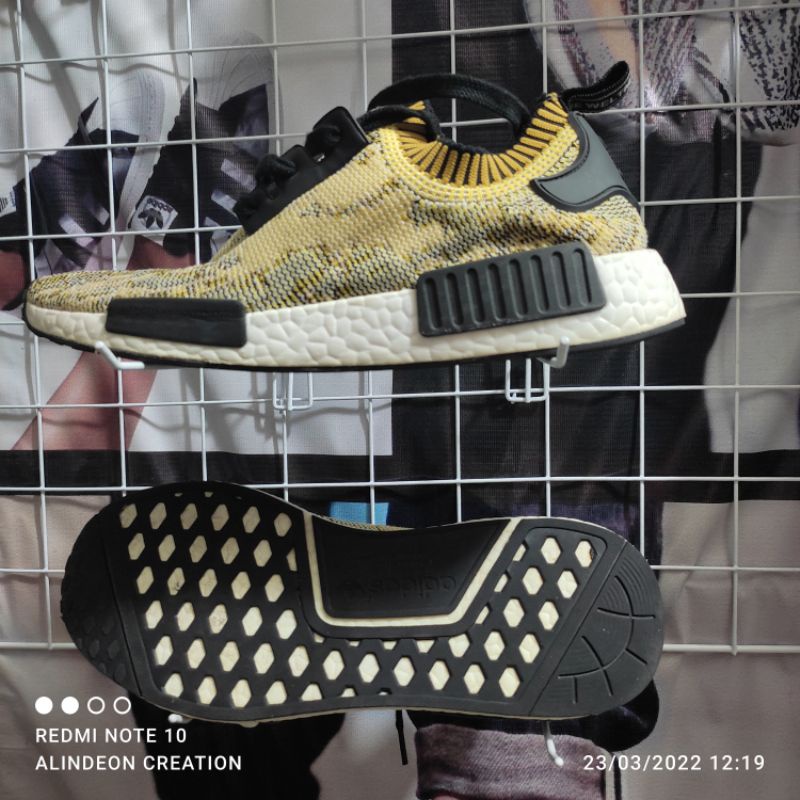 nmd R1camo yellow