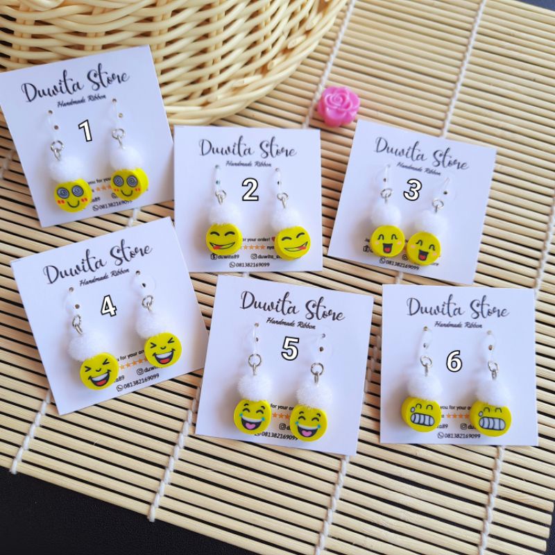 HANDMADE ANTING ANAK KAITAN PLASTIK MOTIF EMOTICON