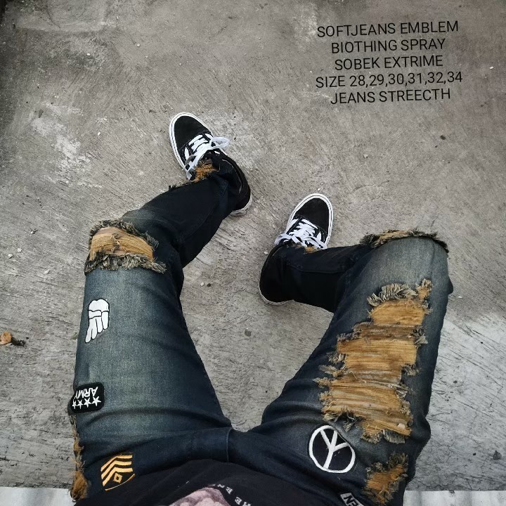 Celana Panjang Soft Jeans Robek RN Seven Bawahan Pria