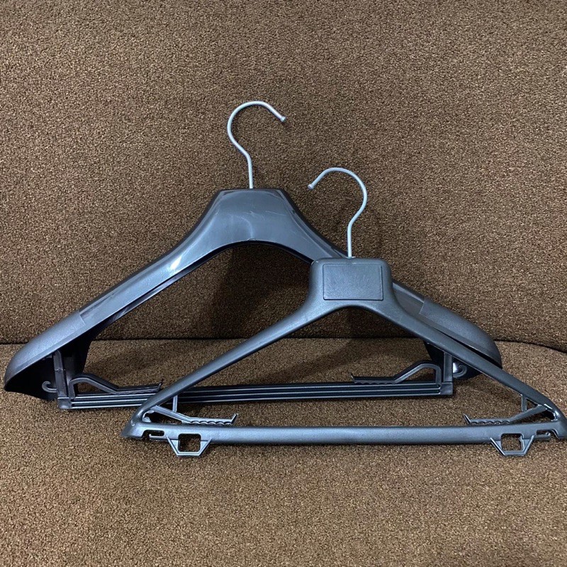 Hanger Jas / Hanger Baju / Gantungan Baju / Hanger Jas Hitam / Gantungan Jas