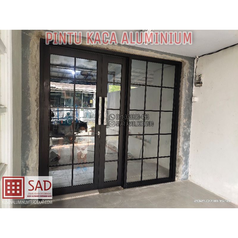 pintu kaca aluminium