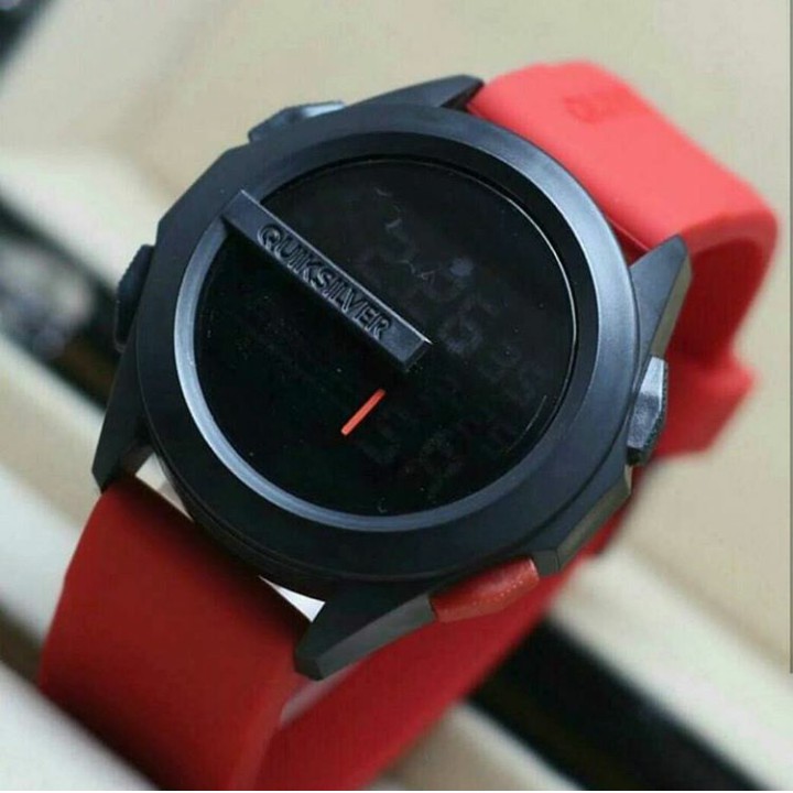 jam tangan pria quiksilver / jtr 1126 merah