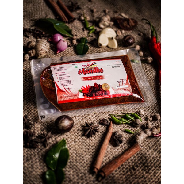 

Boemboe Mandhe Bumbu Rendang Instan Asli Minang 300gr Untuk 1kg