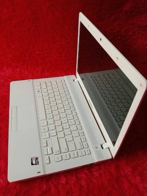 Terjual Laptop Samsung Np275e4v Second Mulus Shopee Indonesia