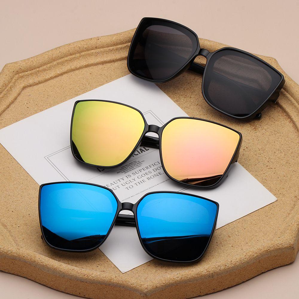 Lily Oversized Sunglasses Retro Wanita Kacamata Matahari Bingkai Besar