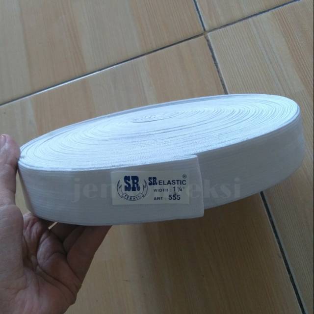

Karet Elastik Merk SR Biru 1 1/4inch 3cm Per Roll