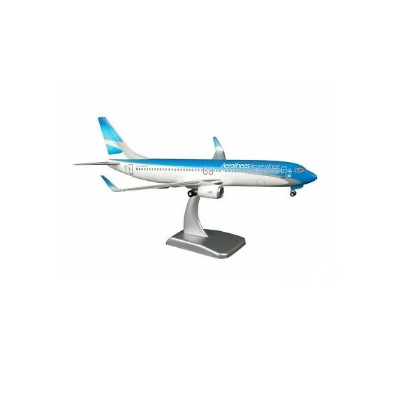 HoganWings 1/200 AEROLINEAS ARGENTINAS 737-800 WW NEW LIVERY