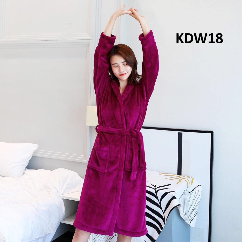 Kimono Wanita Bludru