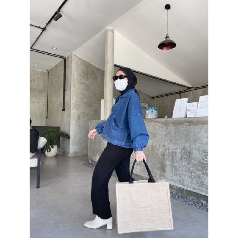 JAKET JEANS OVERSIZE LENGAN BALON / JAKET JEANS OVERSIZE VINTAGE/ JACKET JEANS TEBAL/ JACKET JEANS JUMBO/Pakaian Outerwear Zilva Jaket Jeans Fashion Wanita