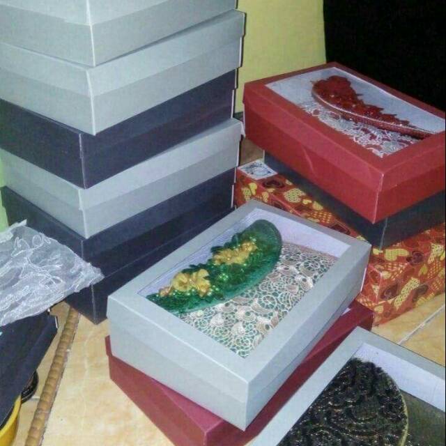 

Box cluth sz L 34x22x7