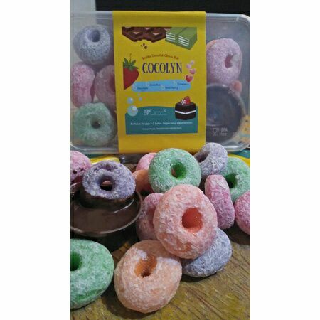 

COCOLYN(BRITTLE DONUT) DONAT GETAS DENGAN COCOLAN COKLAT