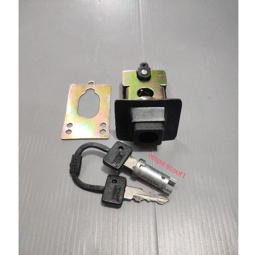 kunci jok vespa spartan