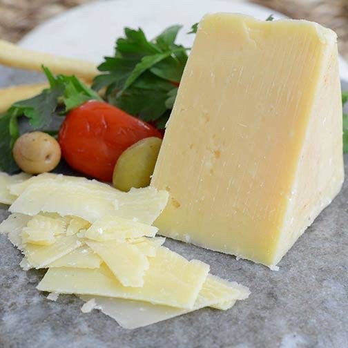 Pecorino Romano DOP Italian Sheep milk cheese Keju Domba Italia