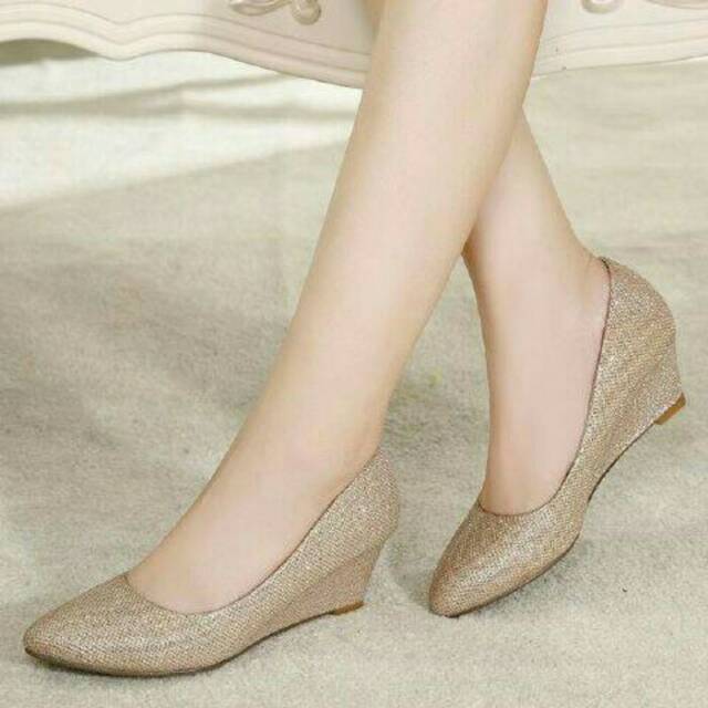 WEDGES GLITTER DUBAI CANTIK BERKUALITAS