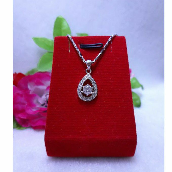 liontin perak silver 925 tetes air belum termasuk kalung.