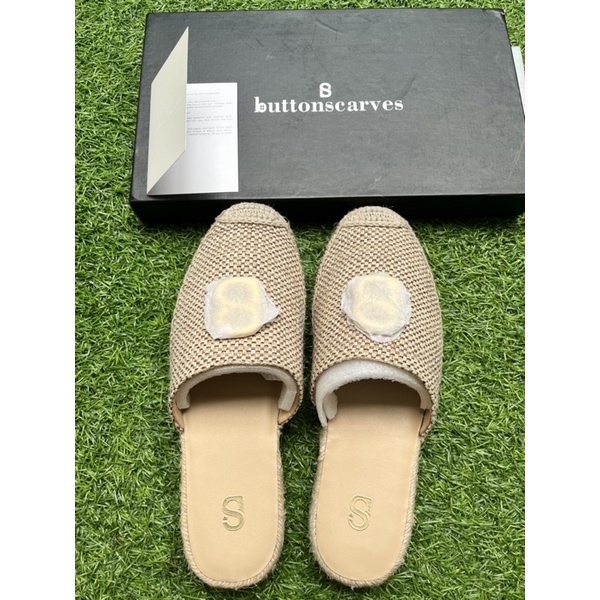 BUTTONSCARVES EIZY SLIP ON SANDAL