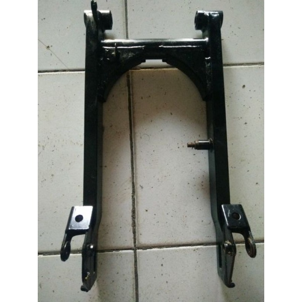 Swing Arem Supit Lengan ayun Yamaha Vega R New ( Original ) Second
