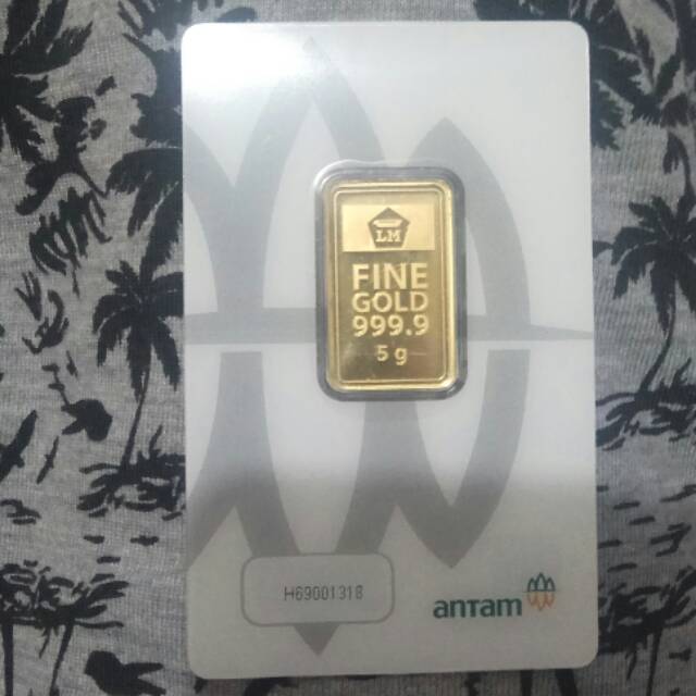 PROMO  Emas antam 5 gram produksi tahun 2019