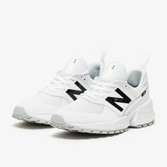 nb 574 white