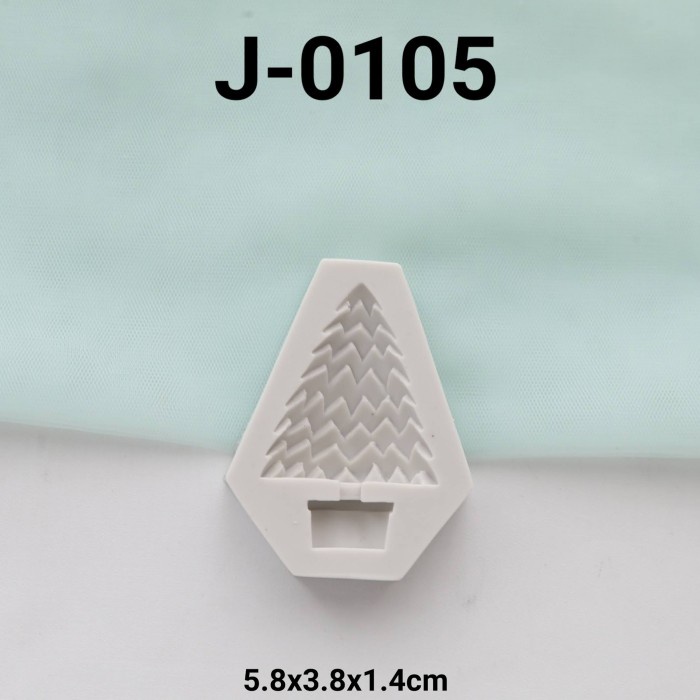 

J-0105 CETAKAN SILIKON COKLAT FONDANT POHON NATAL CHRISTMAS CEMARA EKSKLUSIF