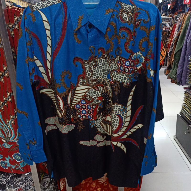 batik prada couple