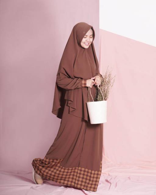SALE  GAMIS ZIPPY CASTLE BY HIJAB ALILA GAMIS WOLVIS POLOS MIX KOTAK KOTAK