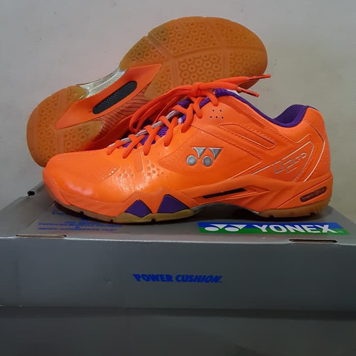 Sepatu Badminton Yonex SHB 02 LTD Bright Orange (100% Original)