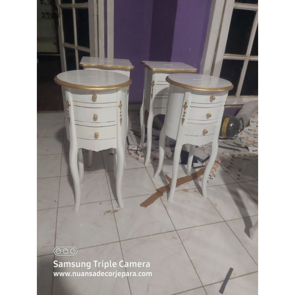 Meja nakas kayu jati/Meja nakas laci/meja nakas Duco/nakas laci kayu jati