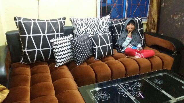 Tipidee - Sarung Bantal Sofa 40x40, Motif S127