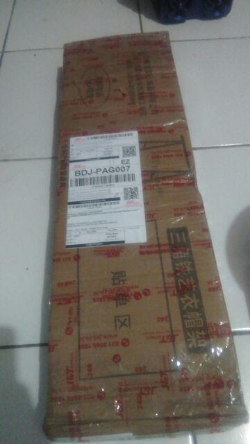 Triangel Stand Hanger