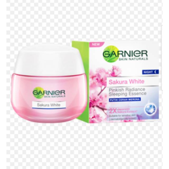 Pelembap . Cream Sakura White Malam Garnier