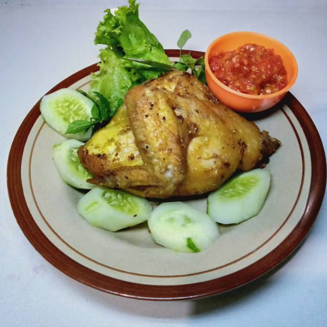 

Ayam ungkep presto