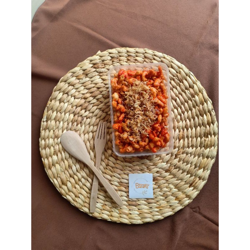 

Makaroni Kriuk murah meriah | bitingku batang bawang goreng